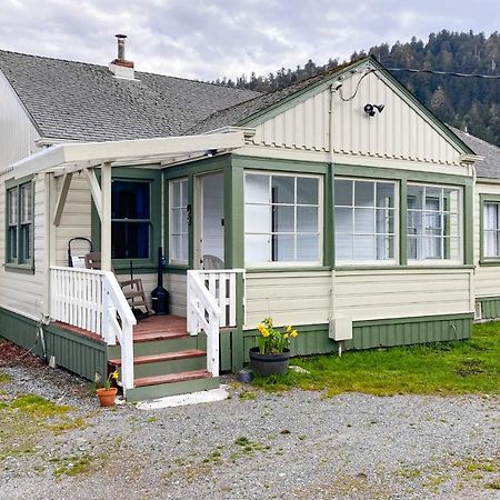 Redwood Farmhouse In The Orick Valley Экстерьер фото